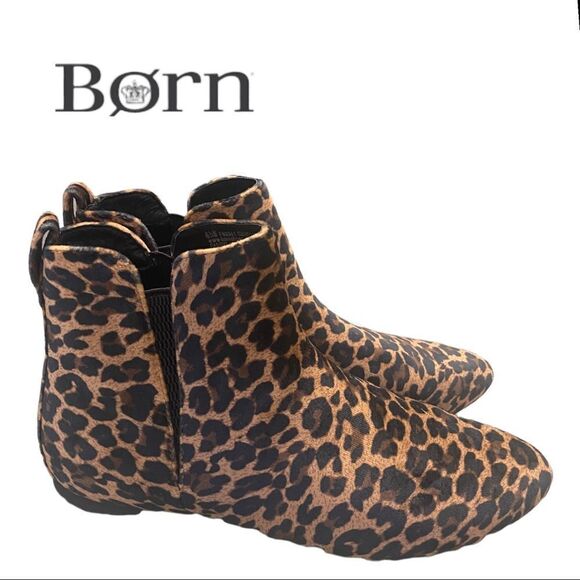 NEW Born Women's Remo Lt. Brown Leopard Fabric Pull On Boots Booties 6.5 - Picture 2 of 6